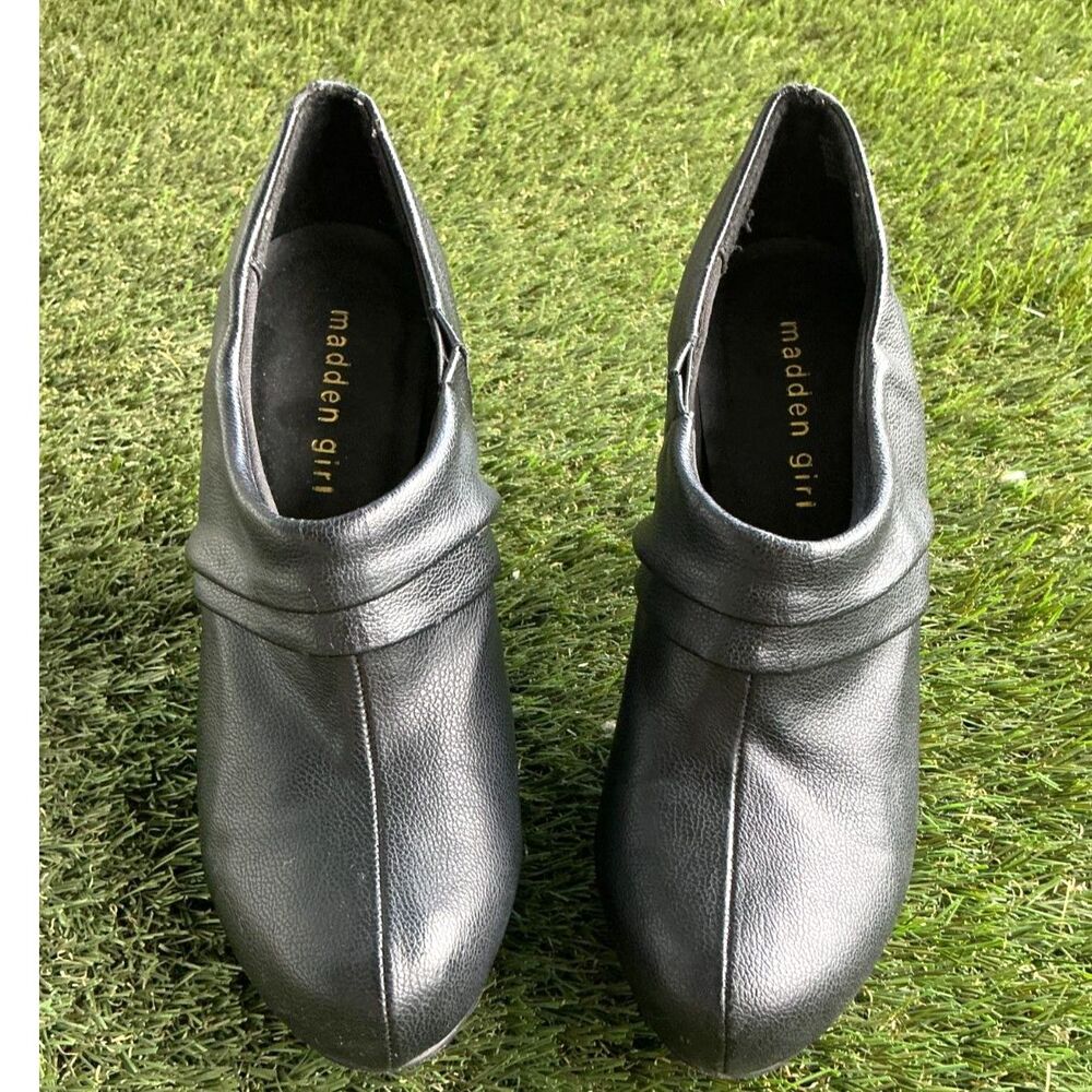 Madden Girl Women’s 8.5 Black Faux Leather High Heel Shootie Ankle Booties